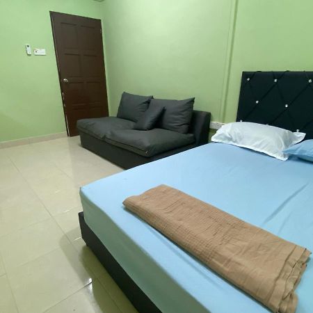 Homestay Ijaa Marang Exterior foto